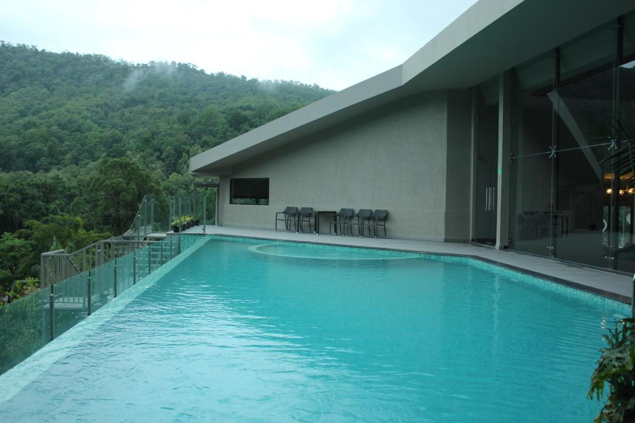 Niraamaya Retreats Samroha Athirappilly Buitenkant foto