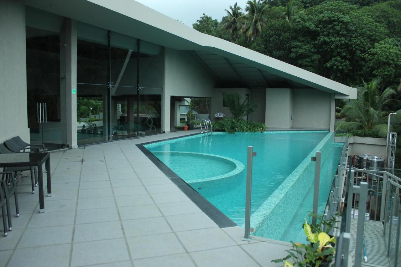 Niraamaya Retreats Samroha Athirappilly Buitenkant foto