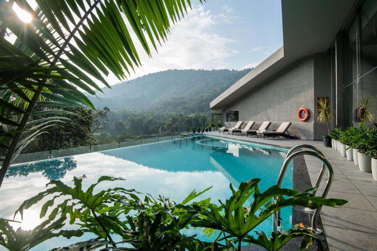 Niraamaya Retreats Samroha Athirappilly Buitenkant foto